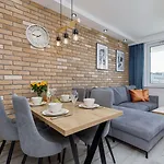 Seaside Platany Kolobrzeg-centrum Apartamento Kołobrzeg