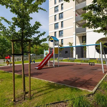 Seaside Platany Kolobrzeg-centrum 코워브제크