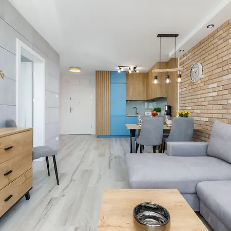 Seaside Platany Kolobrzeg-centrum 코워브제크